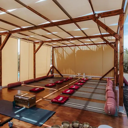 Gracy's Yoga Fuerteventura * La Oliva